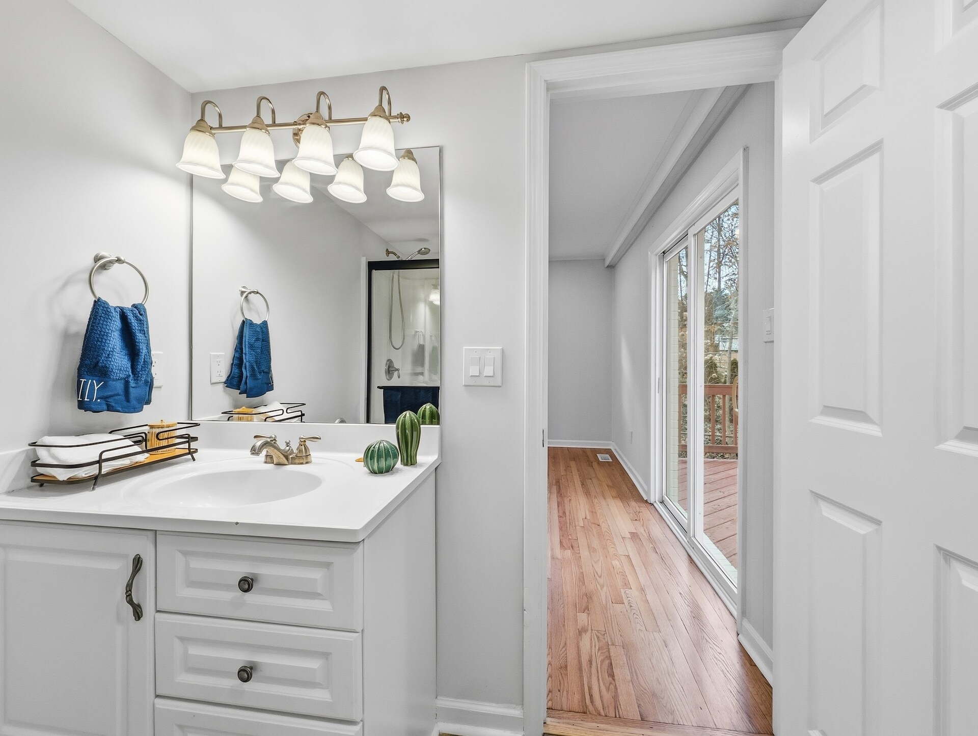 Building Photo - 1113 Yorkshire Dr