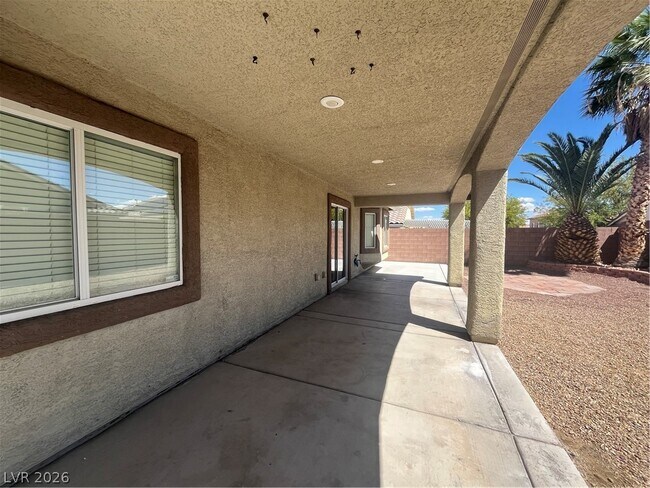 Building Photo - 3309 Blueberry Climber Ave