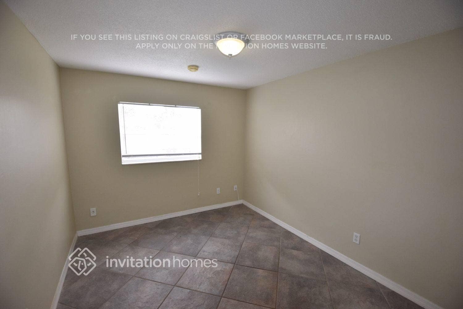 Building Photo - 405 Chestnut Ave