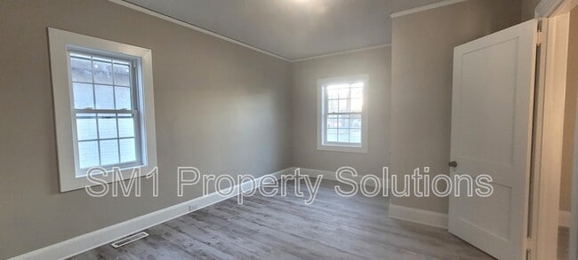 Building Photo - 514 N Hamilton St