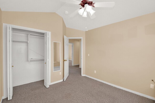 Building Photo - 2070 N 650 W