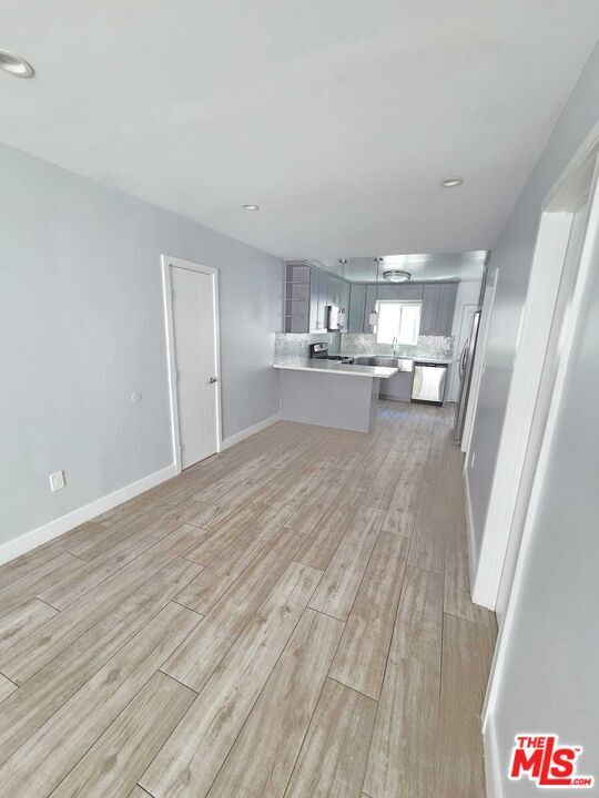 Building Photo - 5341 Vantage Ave