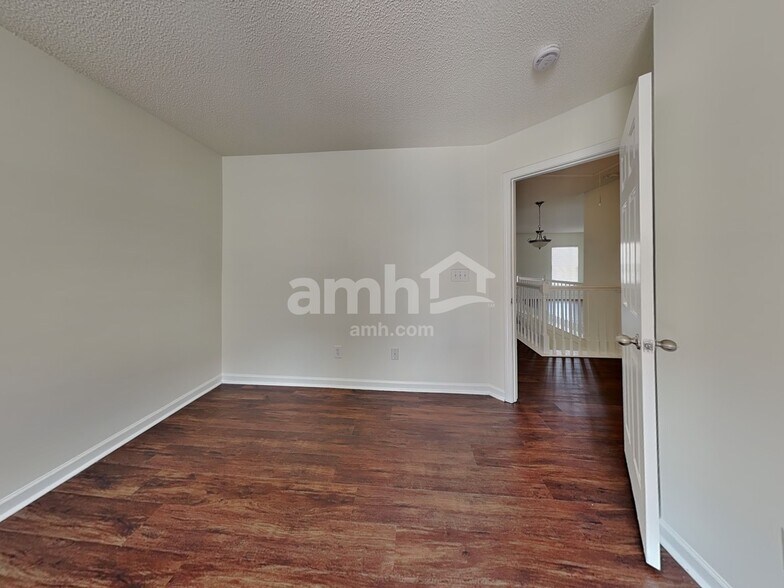 Building Photo - 5955 Ricker Rd