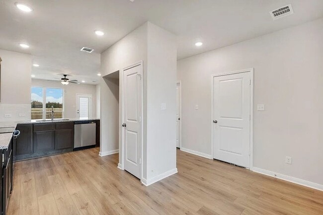 Building Photo - 4783 Native Tree Ln