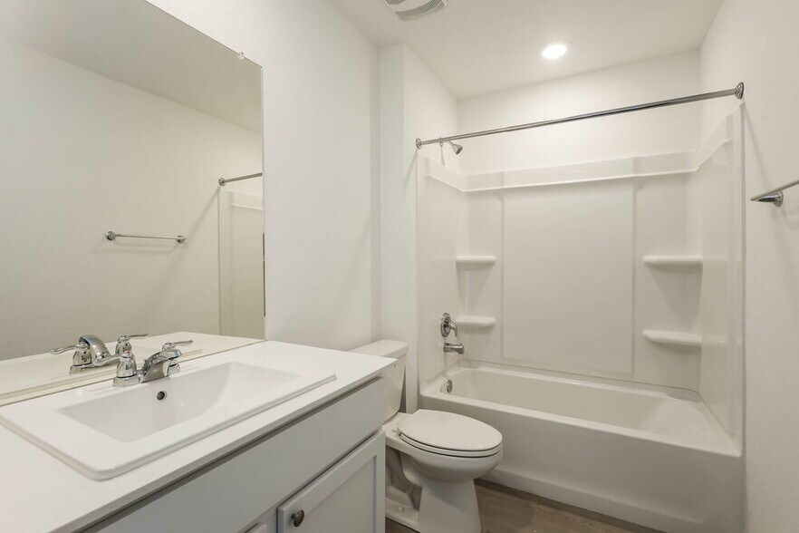 Building Photo - 449 Payton Pl