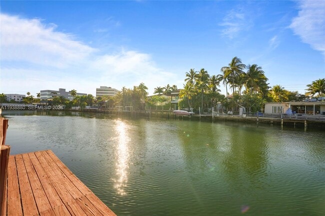 Building Photo - 4172 Chase Ave