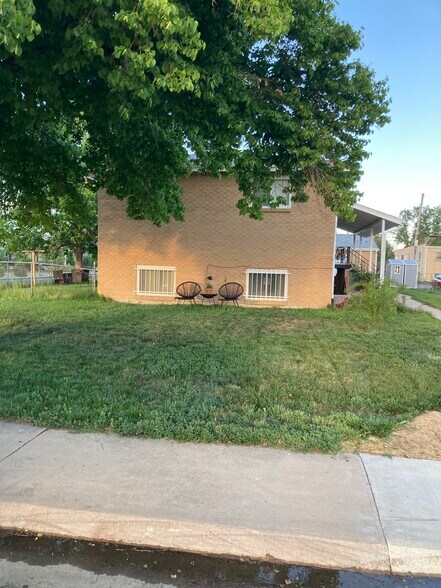 Building Photo - 2544 Joliet St