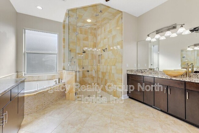 Building Photo - 1719 Pennan Pl