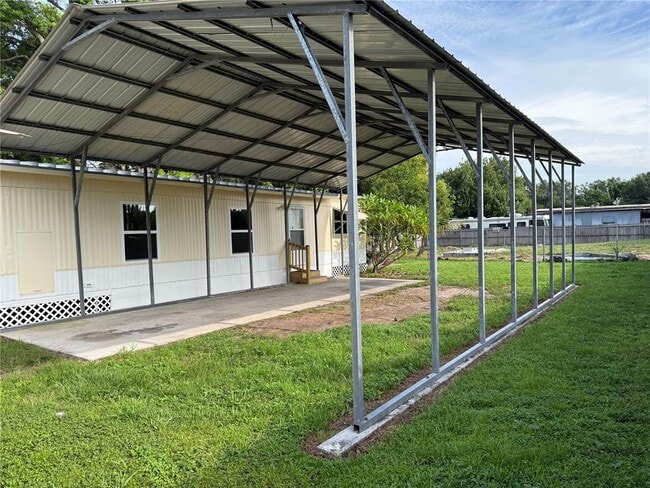 Building Photo - 255 Trailer Ln