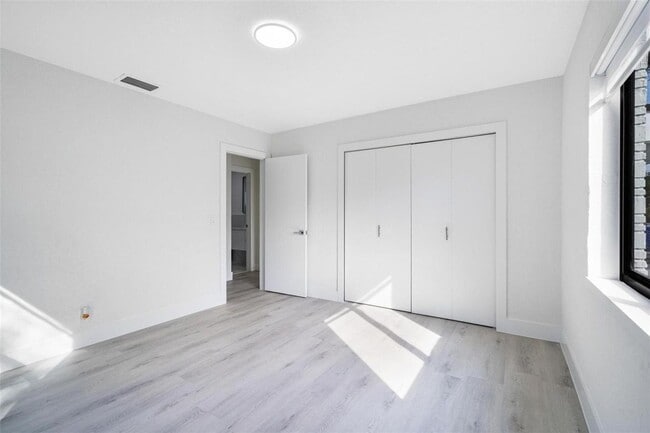 Building Photo - North 25th Avenue