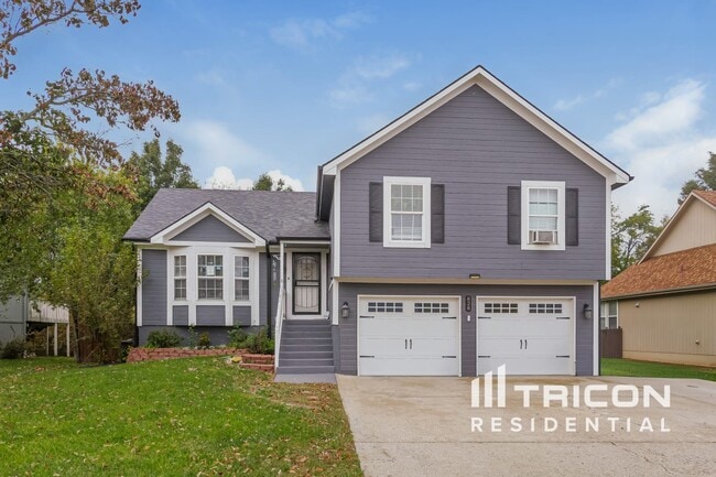 Building Photo - 828 Cottonwood St