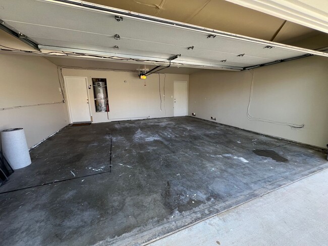 Building Photo - (APPLICATION PENDING) Beautiful Rancho Vis...