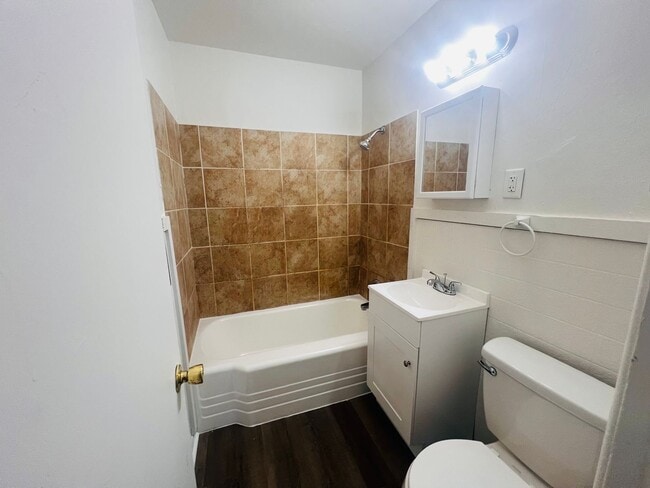 Building Photo - Beautifully Updated 4 Bedroom 1.5 Bathroom Home located Northeast Wichita, KS.