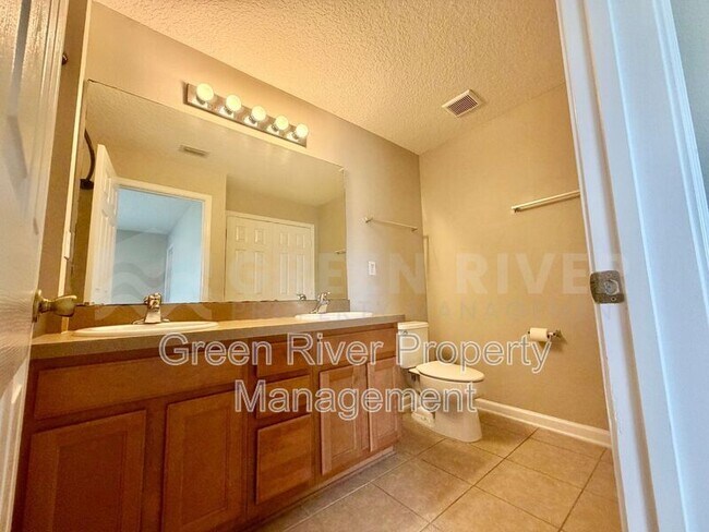 Building Photo - Calming Water Dr 1500