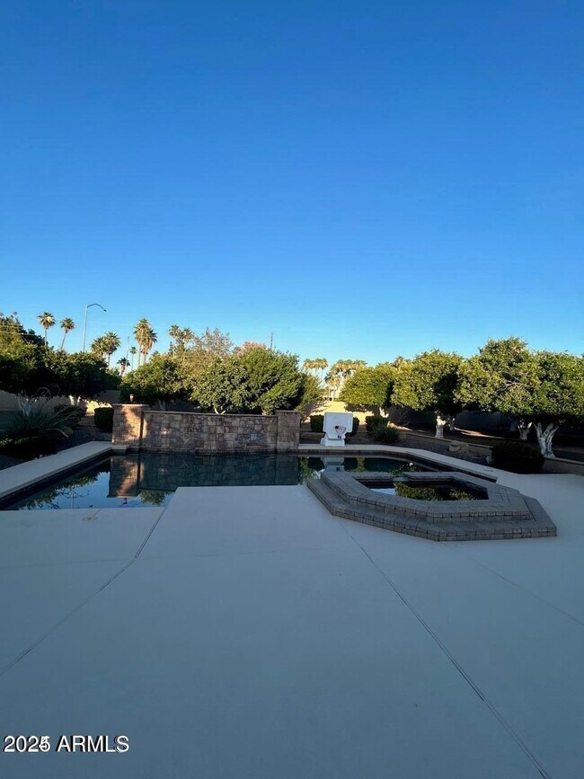 Building Photo - 3552 E Jaeger Cir