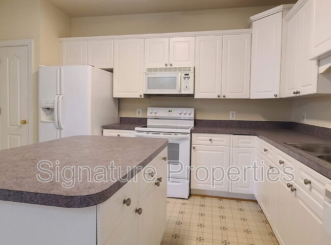 Building Photo - 209 Shaw Ct