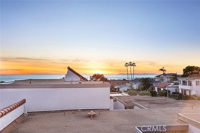 Building Photo - 726 Calle Camisa