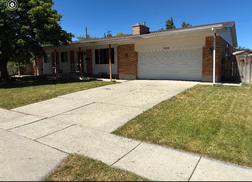 Building Photo - 3838 S Sunnyvale Dr