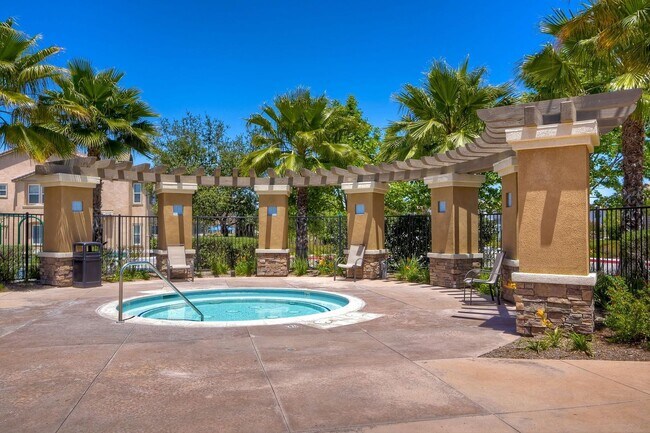 Building Photo - 42910 Avenida Amistad