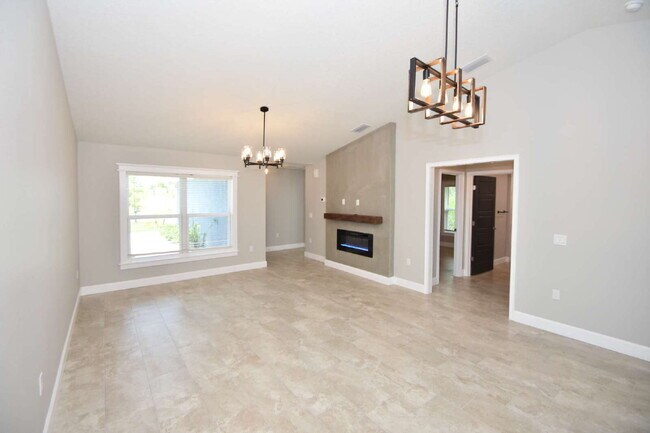 Building Photo - 86 Laramie Dr