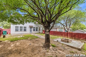 Building Photo - 902 Amber Knoll