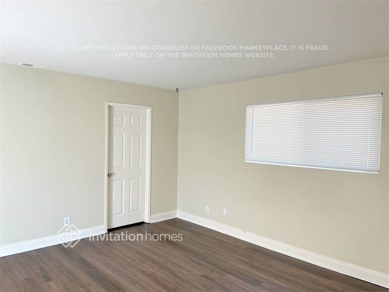 Building Photo - 241 Delaware Dr