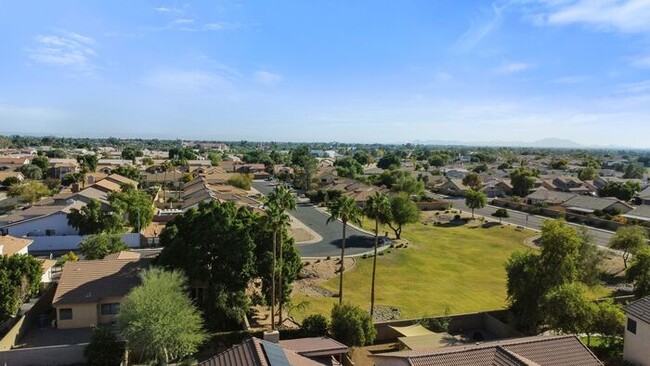 Building Photo - Beautiful Alta Mesa Home!