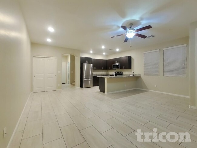 Building Photo - 12576 W Lindbergh Dr