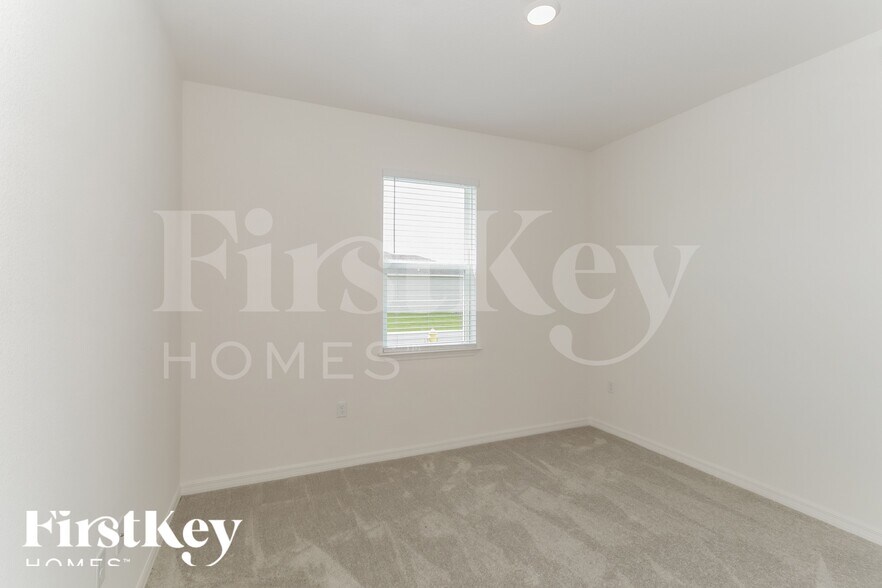 Building Photo - 125 Windsor Reserve Dr