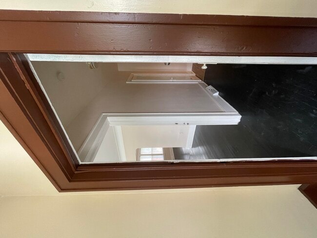 Building Photo - 4708 Lakewood St