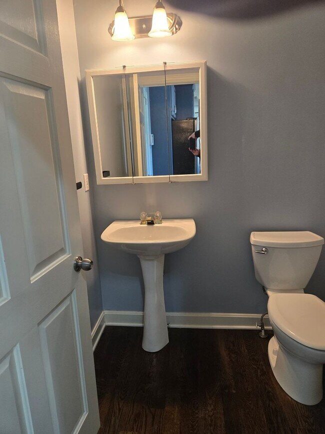 Building Photo - Beautiful Reserve at Heritage Park home!!!