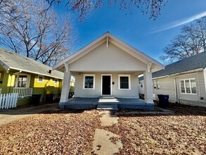 Building Photo - Fully Renovated 2-Bedroom Home with Back Deck, Basement & Off-Street Parking