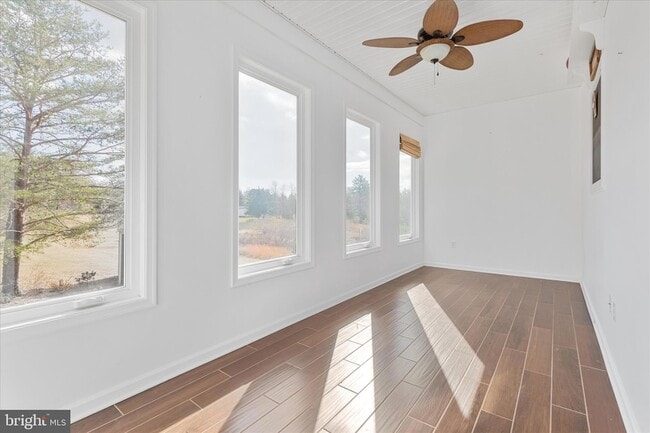 Building Photo - 882 Liberty Furnace Rd