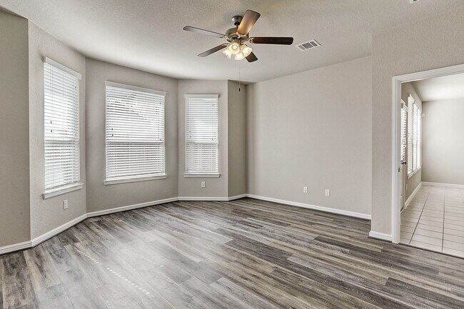 Building Photo - 18111 Alora Springs Trace