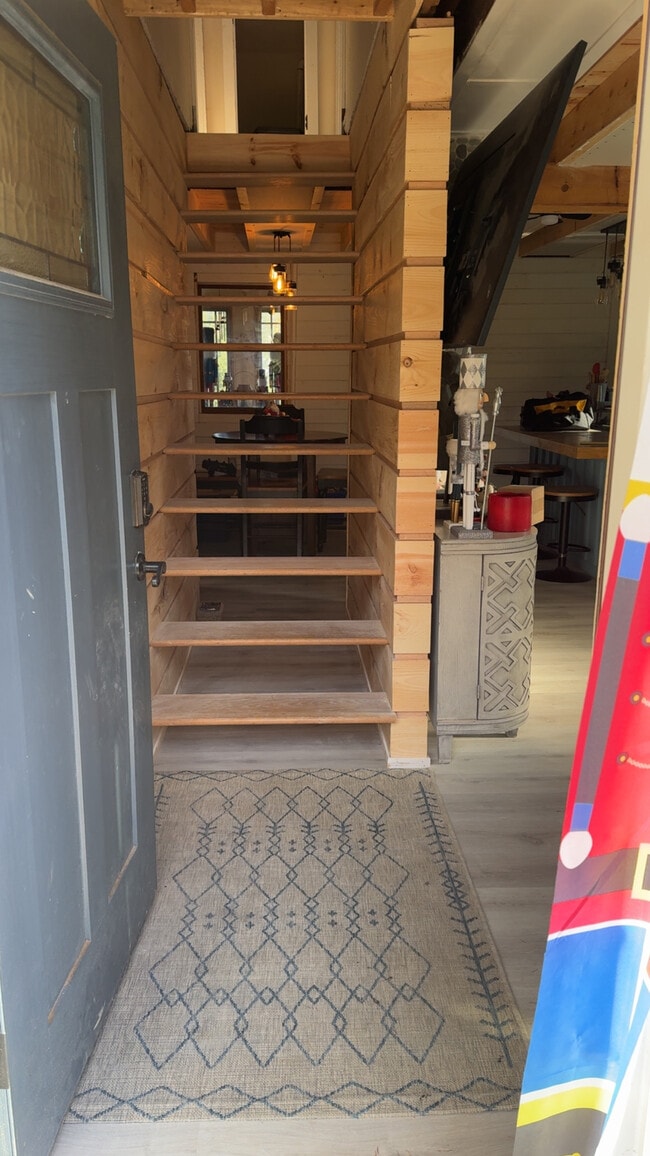 Building Photo - 22 North St