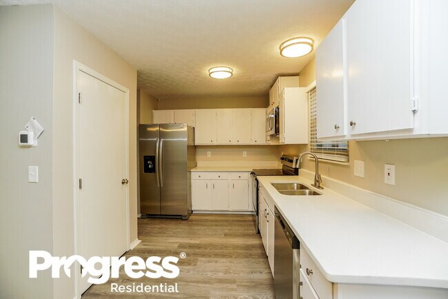 Building Photo - 5125 Renmill Dr