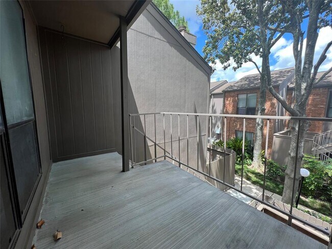 Building Photo - 1201 Bering Dr
