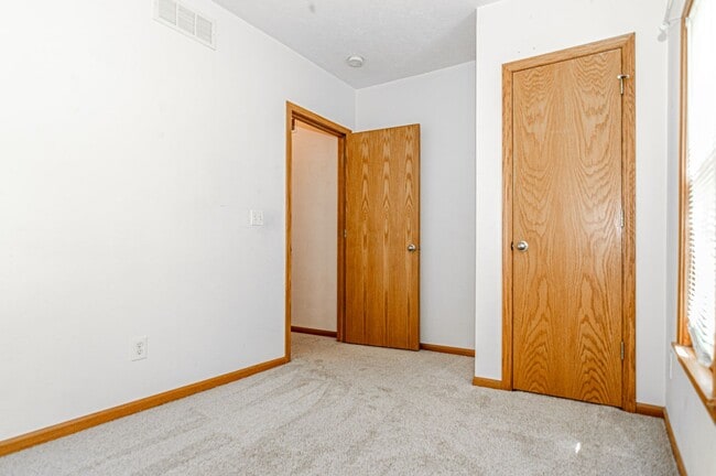 Building Photo - Please View 3D Virtual Walk-Through Before...