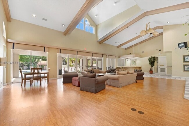 Building Photo - 9446 SW 140th Ct