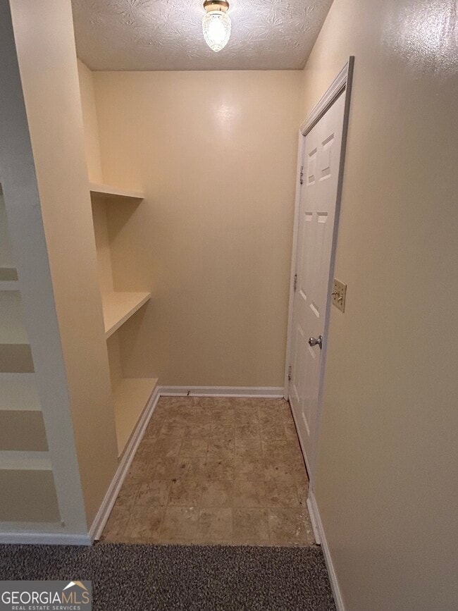 Building Photo - 627 Epps Bridge Pkwy