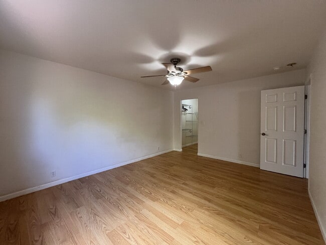 Building Photo - Waikoloa 1BR Apartment | Flexible 6-Month Lease | Utilities + Amenities Included