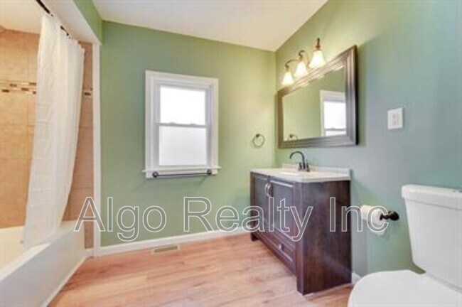 Building Photo - 2431 N Ilion Ave