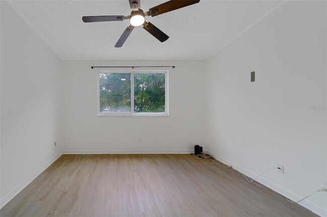 Building Photo - 9241 Jake's Path