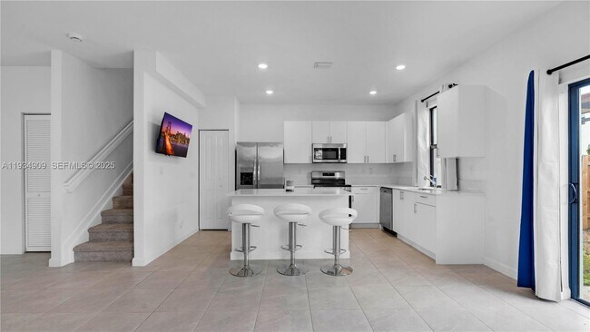 Building Photo - 23108 SW 130th Ave