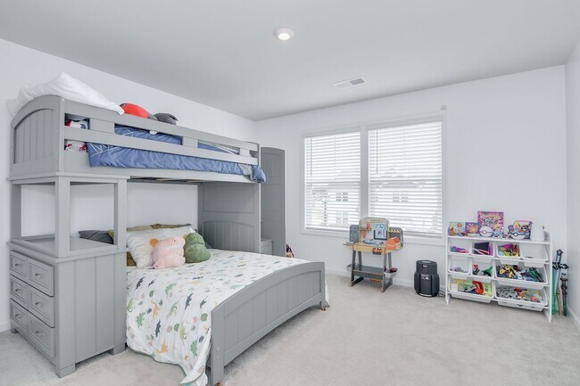 Building Photo - Harlem Beauty!