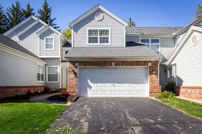 Primary Photo - 1093 Fairways Blvd