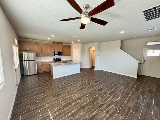 Building Photo - 117 Joseph Cir