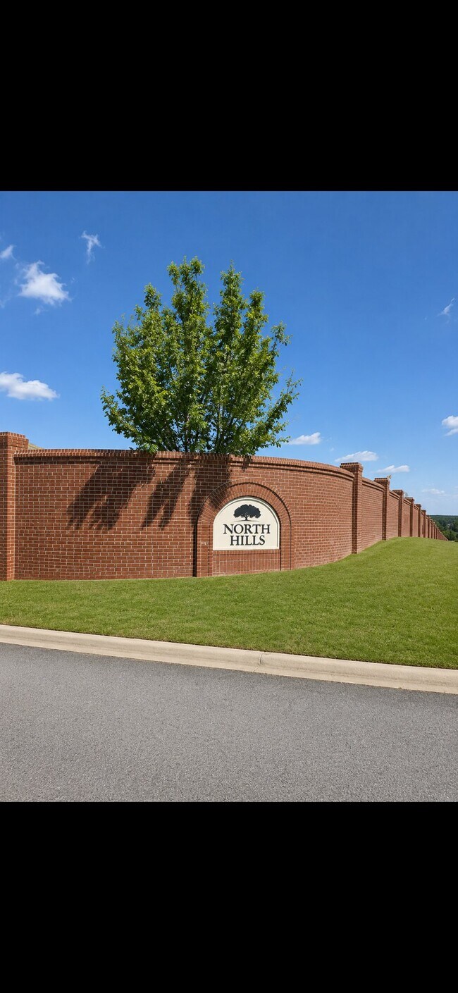 Building Photo - 1230 Littlewood Cove