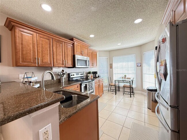 Building Photo - 8055 Antibes Ct