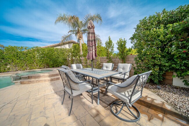 Building Photo - 43512 Via Magellan Dr